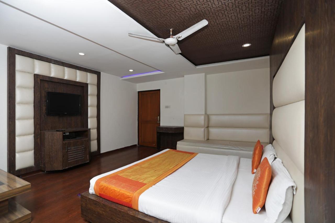 The Gagan Plaza Hotel Kanpur Zewnętrze zdjęcie