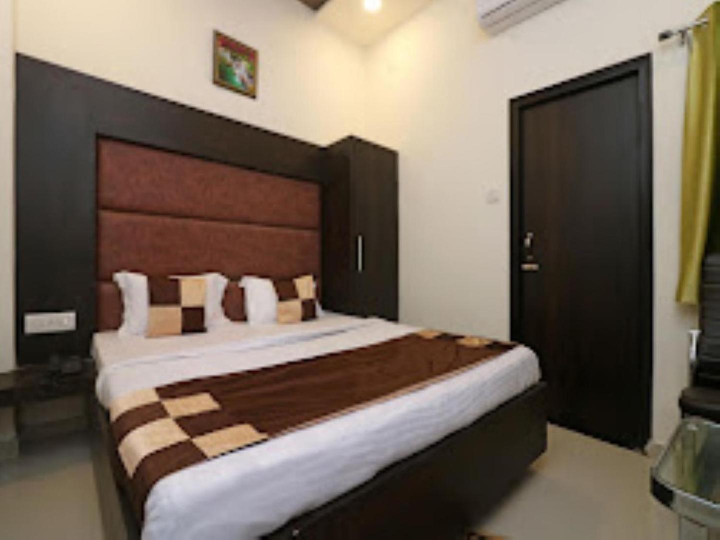 The Gagan Plaza Hotel Kanpur Zewnętrze zdjęcie