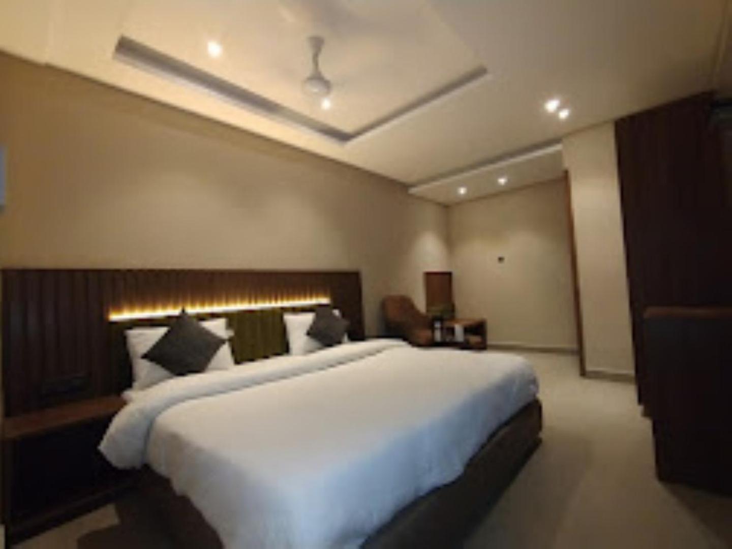 The Gagan Plaza Hotel Kanpur Zewnętrze zdjęcie