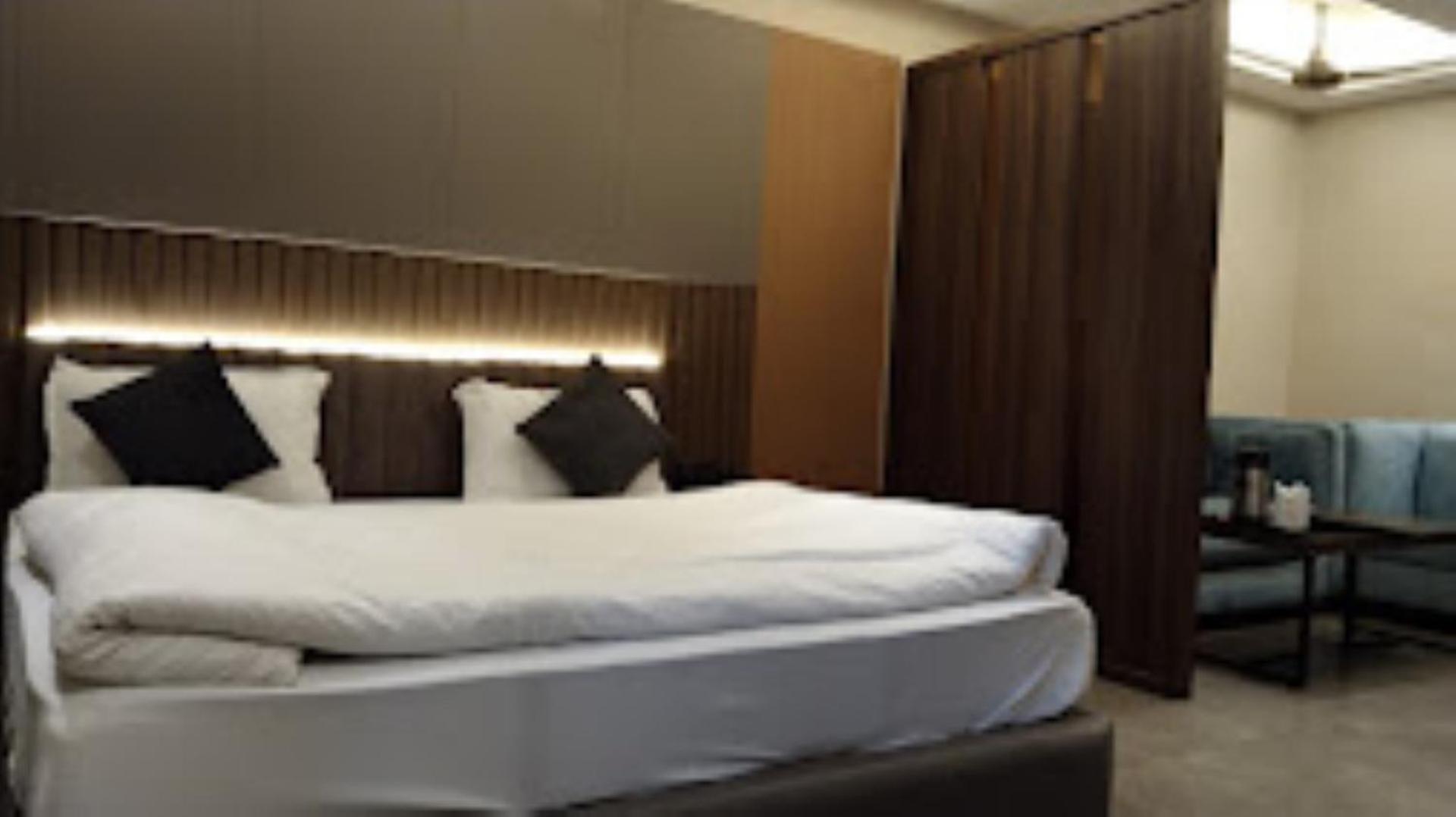 The Gagan Plaza Hotel Kanpur Zewnętrze zdjęcie