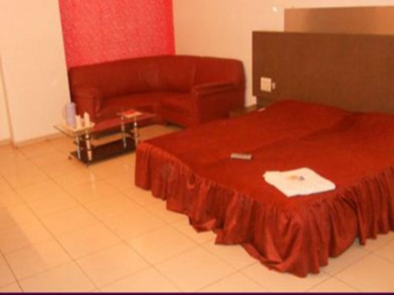 The Gagan Plaza Hotel Kanpur Zewnętrze zdjęcie